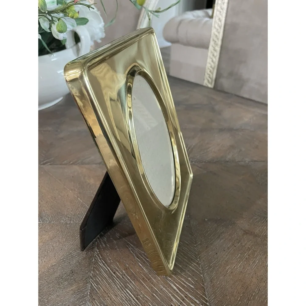 N/A vtg brass